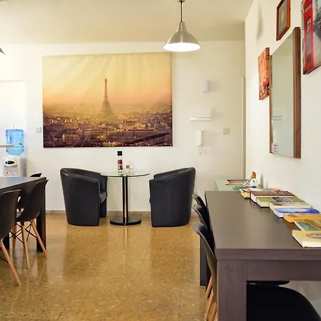 Eclectic Business & Leisure * Nicosia